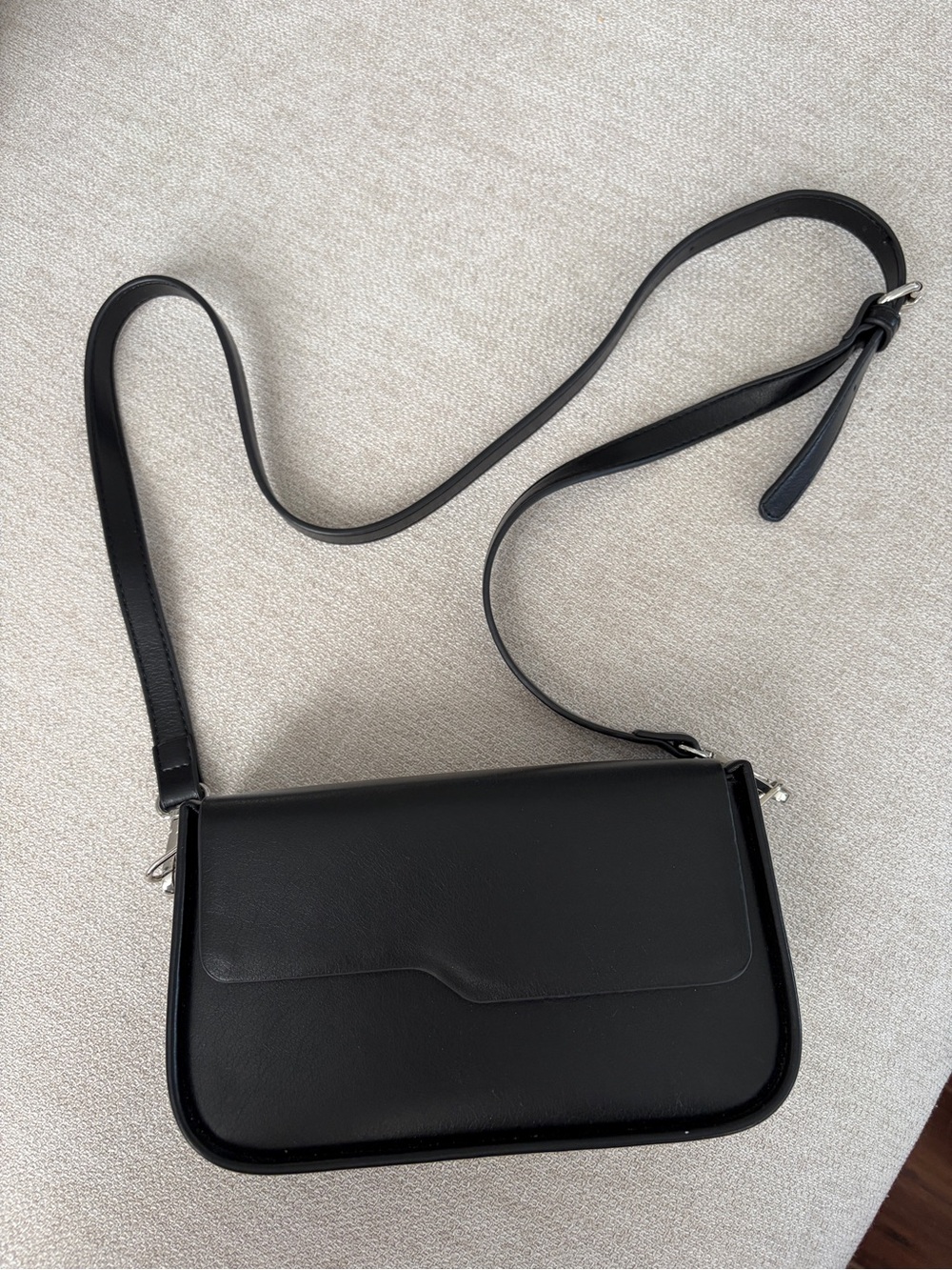Reitmans Black Smooth Leather-Look Crossbody Bag